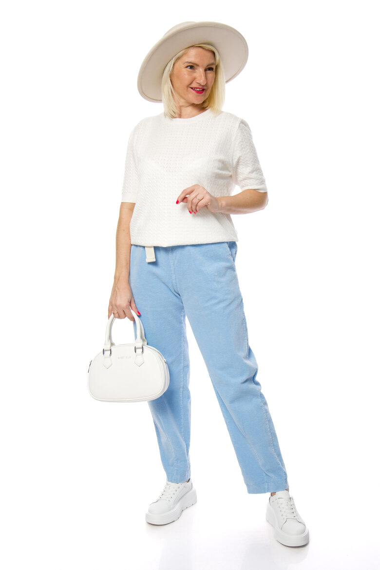 Gaiši zilas velveta/kokvilnas auduma sieviešu bikses ar jostiņu LIVANS