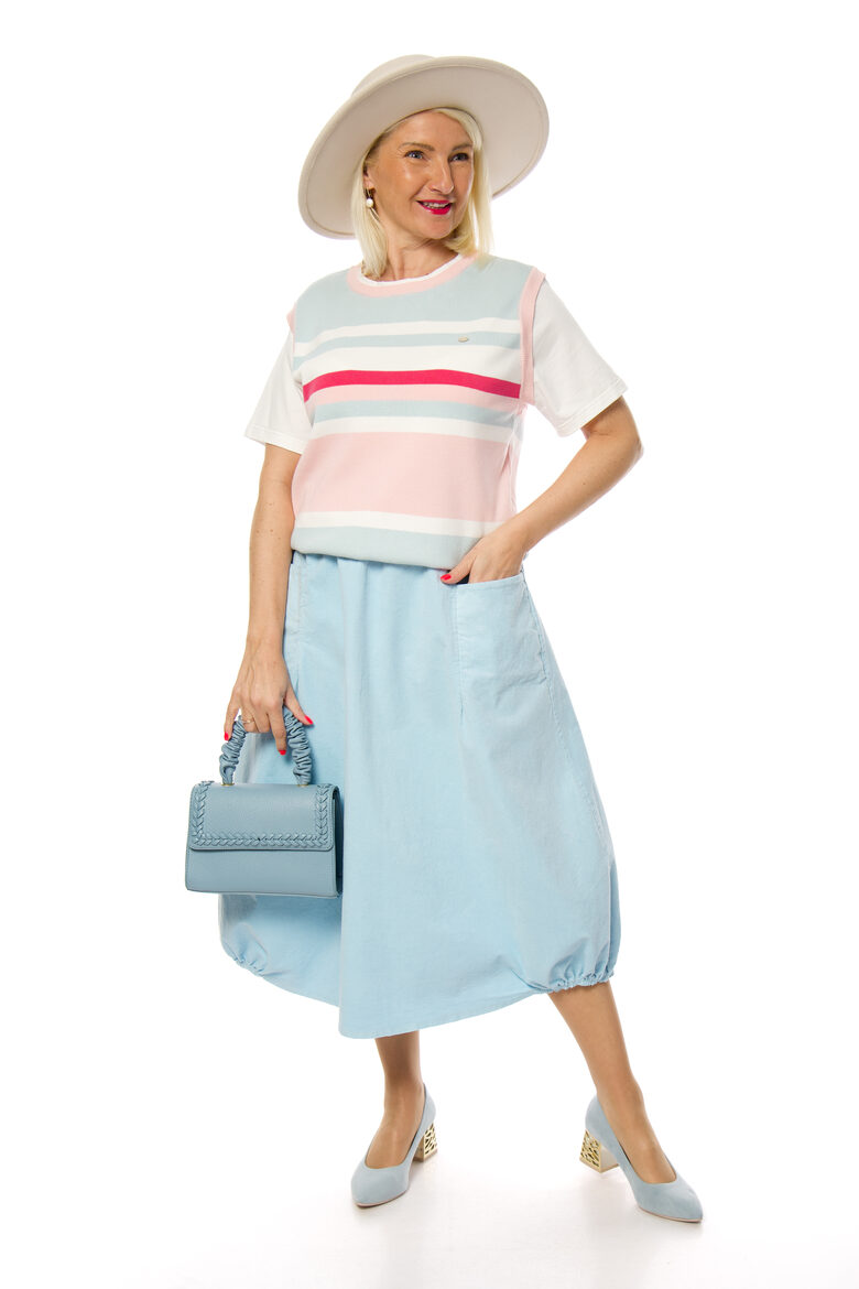 Gaiši zili kokvilnas/velveta svārki ar jostiņu Italian Style