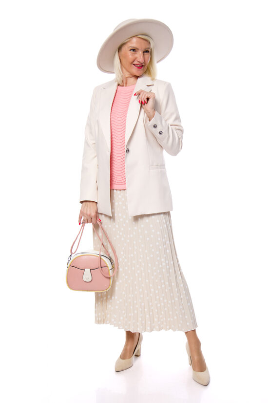 Bēšas krāsas plisēti svārki ar jostiņu NC