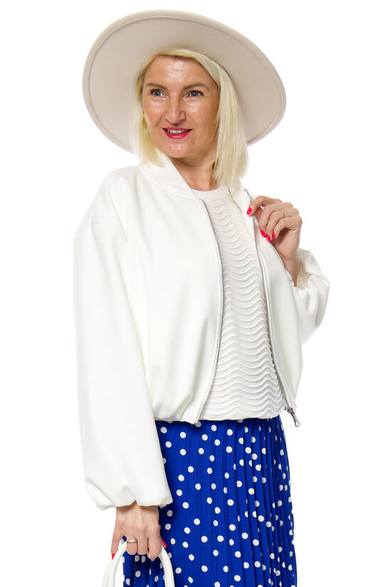 Stilīga baltas krāsas īsā sieviešu jaka NC