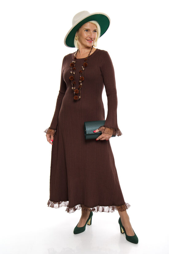 Tumši brūnas adīta kleita ar mežģīni ENZORIA