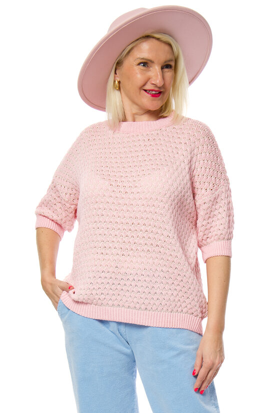 Gaiši rozā kokvilnas džemperis ar īso piedurkni