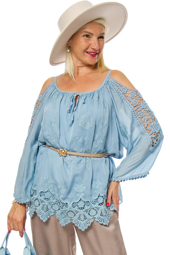 Gaiši zila viskozes-zīda auduma blūze ar mežģīni NC