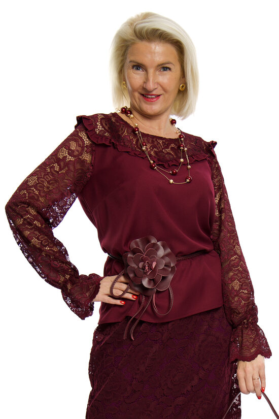 Bordo krāsas blūze ar mežģīni Gabriela