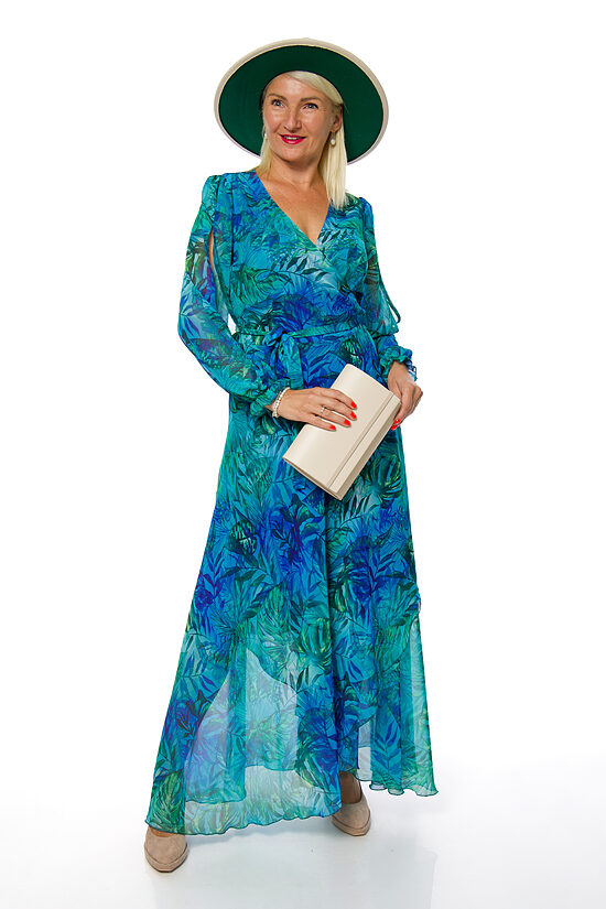 Svētku garā kleita Loudress