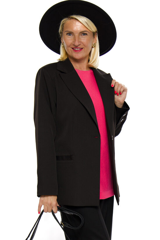 Melnas krāsas eleganta garā sieviešu žakete GONTO