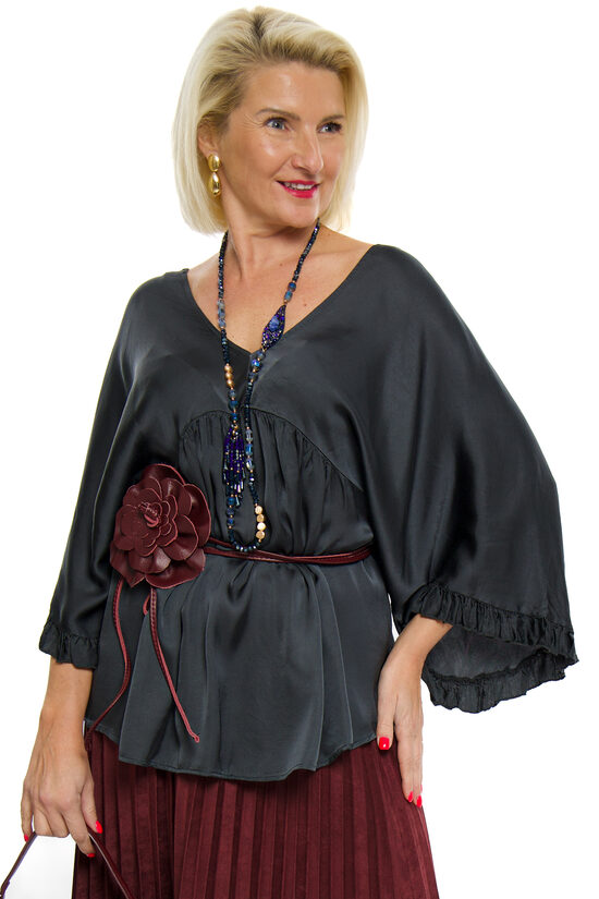 Pelēkas krāsas viskozes auduma blūze Belle