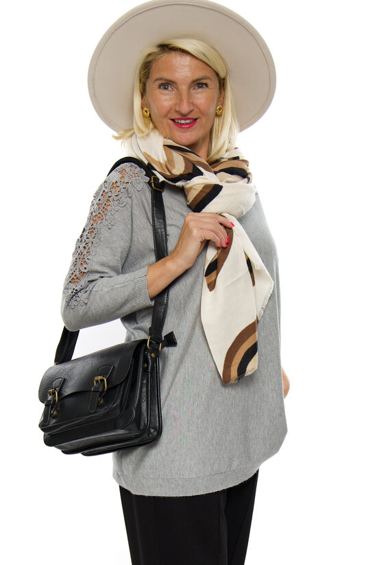 Pelēkas krāsas sieviešu džemperis ar mežģīni Les e'toiles claires