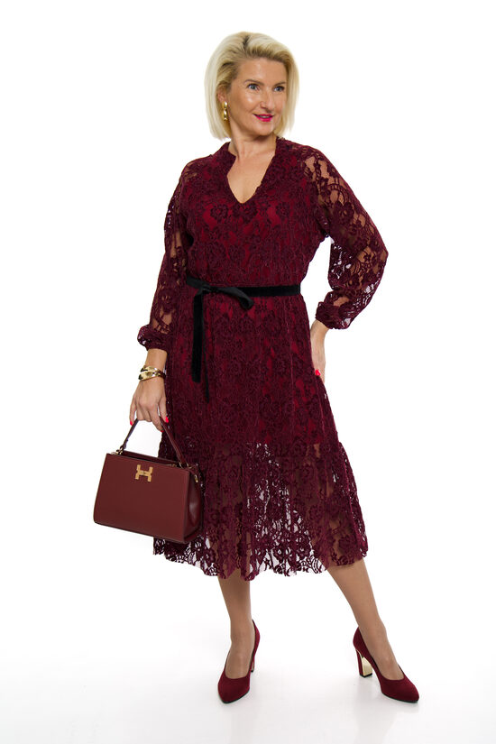 Bordo krāsas mežģīņu kleita ar oderi MINTH