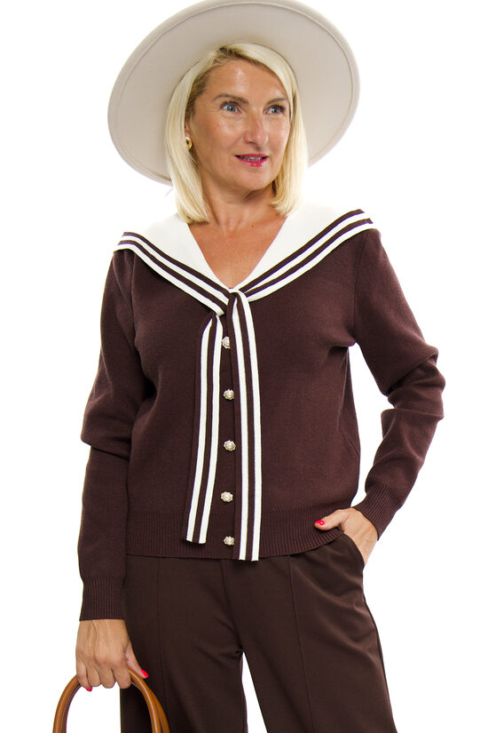 Tumši brūnas krāsas džemperis ar sasienamu apkakli M.B.21