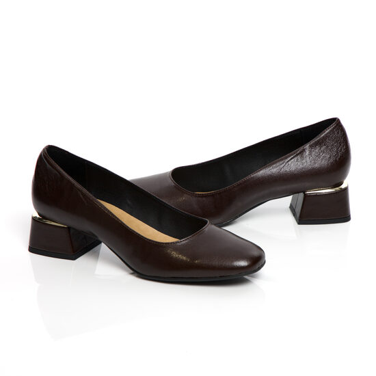 Tumši brūnas krāsas sieviešu kurpes For-BUT