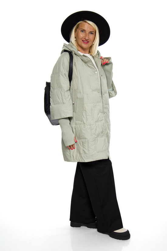 Pasteļzaļas krāsas sieviešu mētelis ar kapuci Wind Line