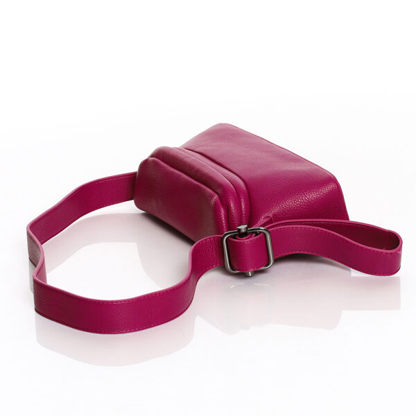 Fuksijas krāsas mazā plecu soma sievietēm